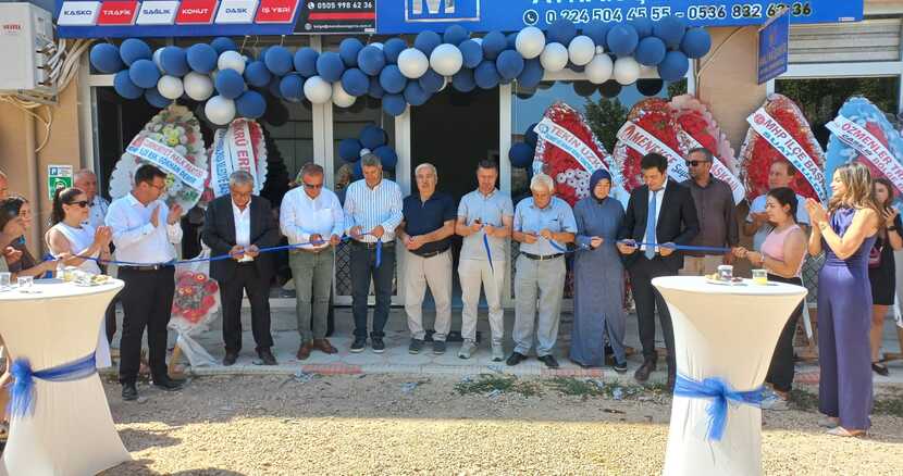 Üyemiz, Menekşe Sigorta Aracılık Hizmetleri Limited Şirketi'ne ait işyeri açılışına katıldık.
