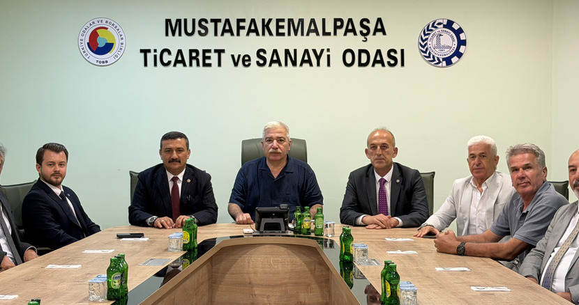 İYİ Parti Bursa milletvekili Yüksel Selçuk TÜRKOĞLU Odamıza Ziyarette bulundu.