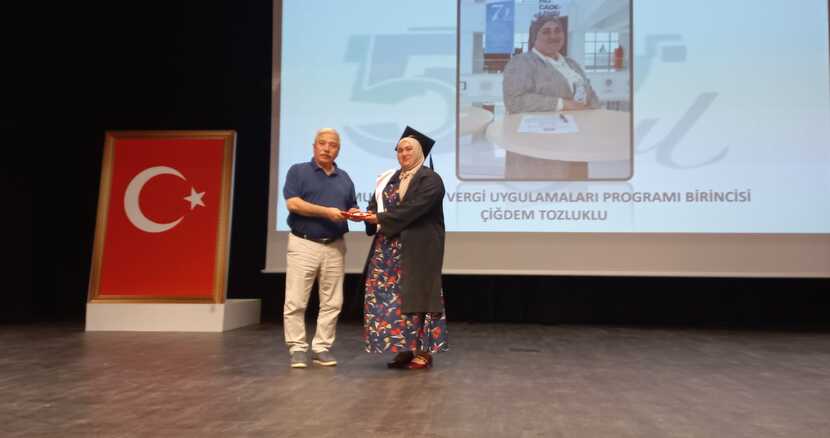 Uludağ Üniversitesi Mustafakemalpaşa M.Y.O. Mezuniyet Törenine Katıldık.